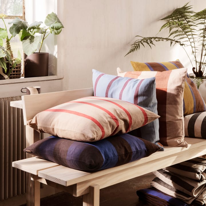 Grand kussen 50x50 cm, Camel-red Ferm Living