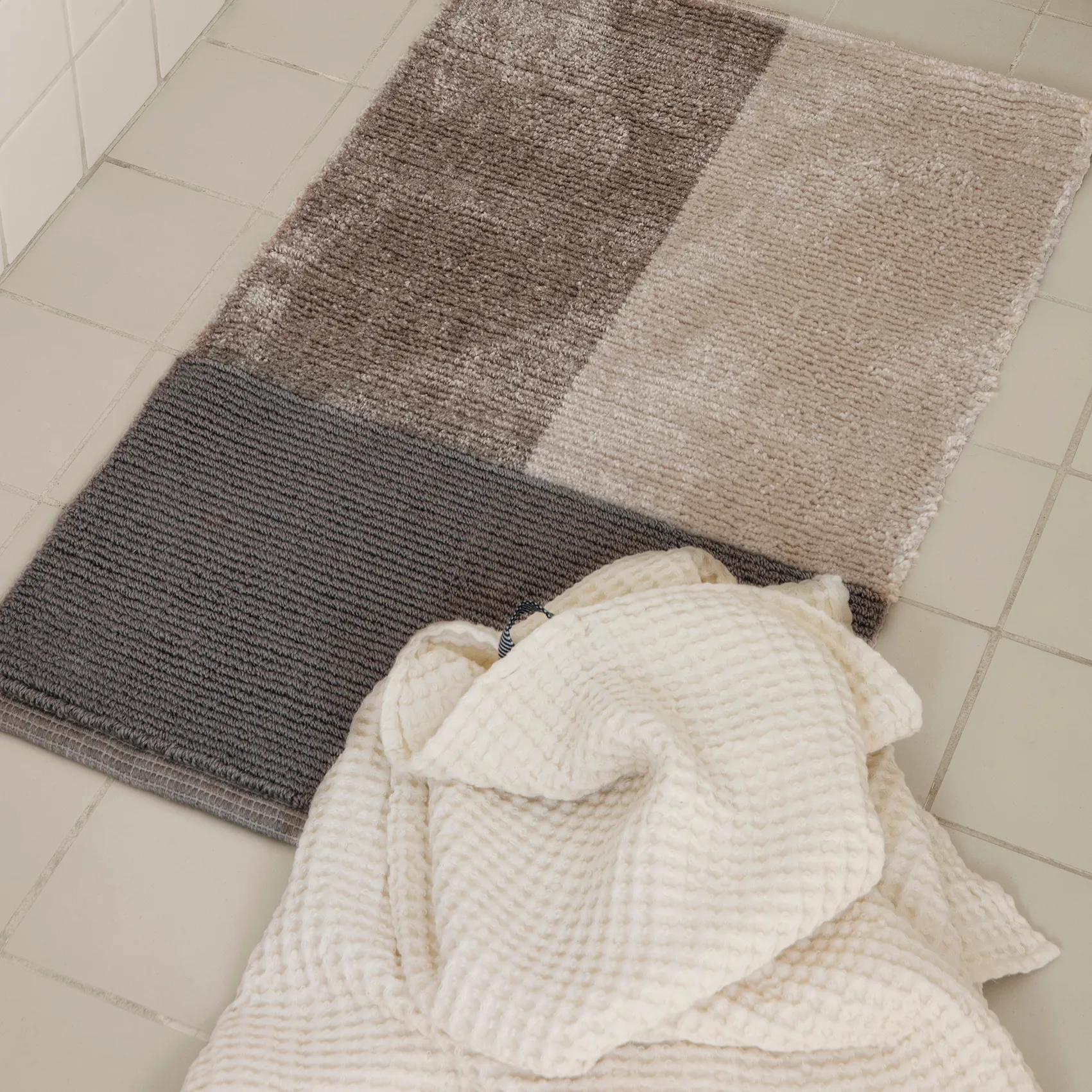 Handdoek biologisch katoen off-white, 70x140 cm Ferm Living