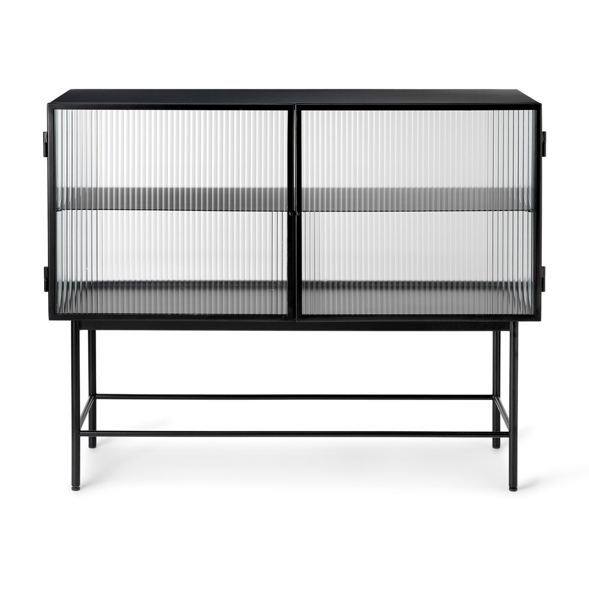 Ferm Living Haze sideboard Black-golvend glas | Scandinavisch Interieur | Ladekasten & dressoirs | Zwart