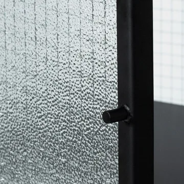 Haze vitrinekast - Zwart - Ferm Living