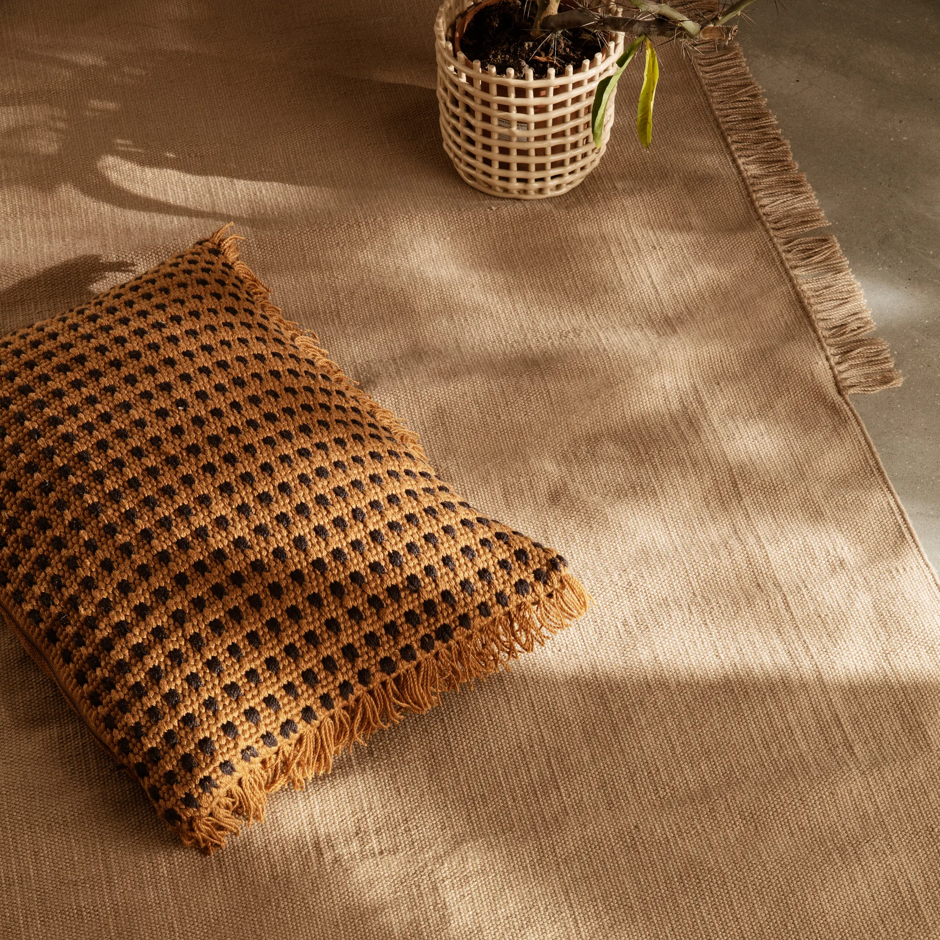 Hem vloerkleed large 160x250 cm, Zand Ferm Living