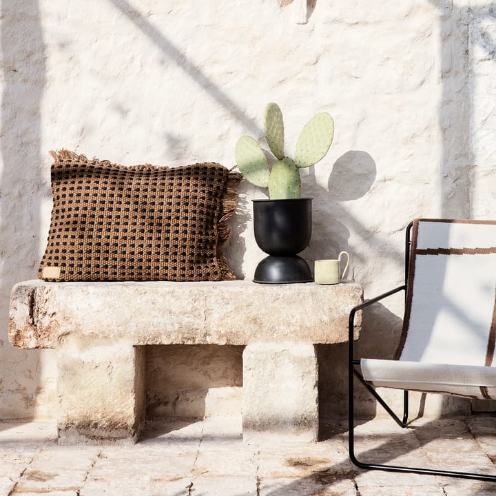 Hourglass bloempot extra small Ø21 cm, Zwart-donkergrijs Ferm Living