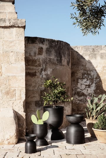 Hourglass pot groot Ø50 cm - Zwart-donkergrijs - Ferm Living