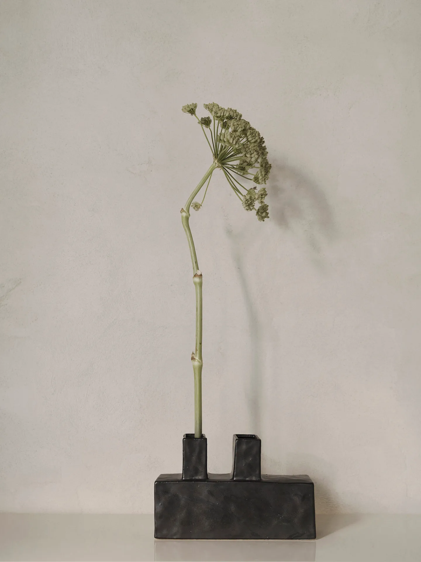 Koa vaas H17, Black Ferm Living