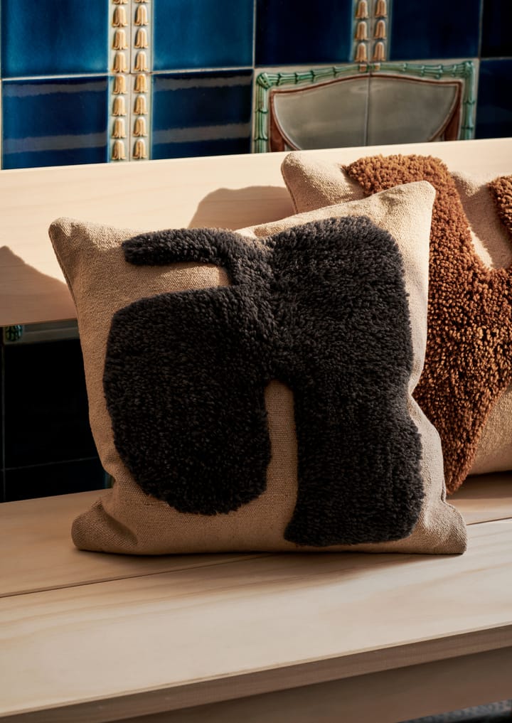 Lay kussen 50x50 cm, Sand / Dark Brown Ferm Living