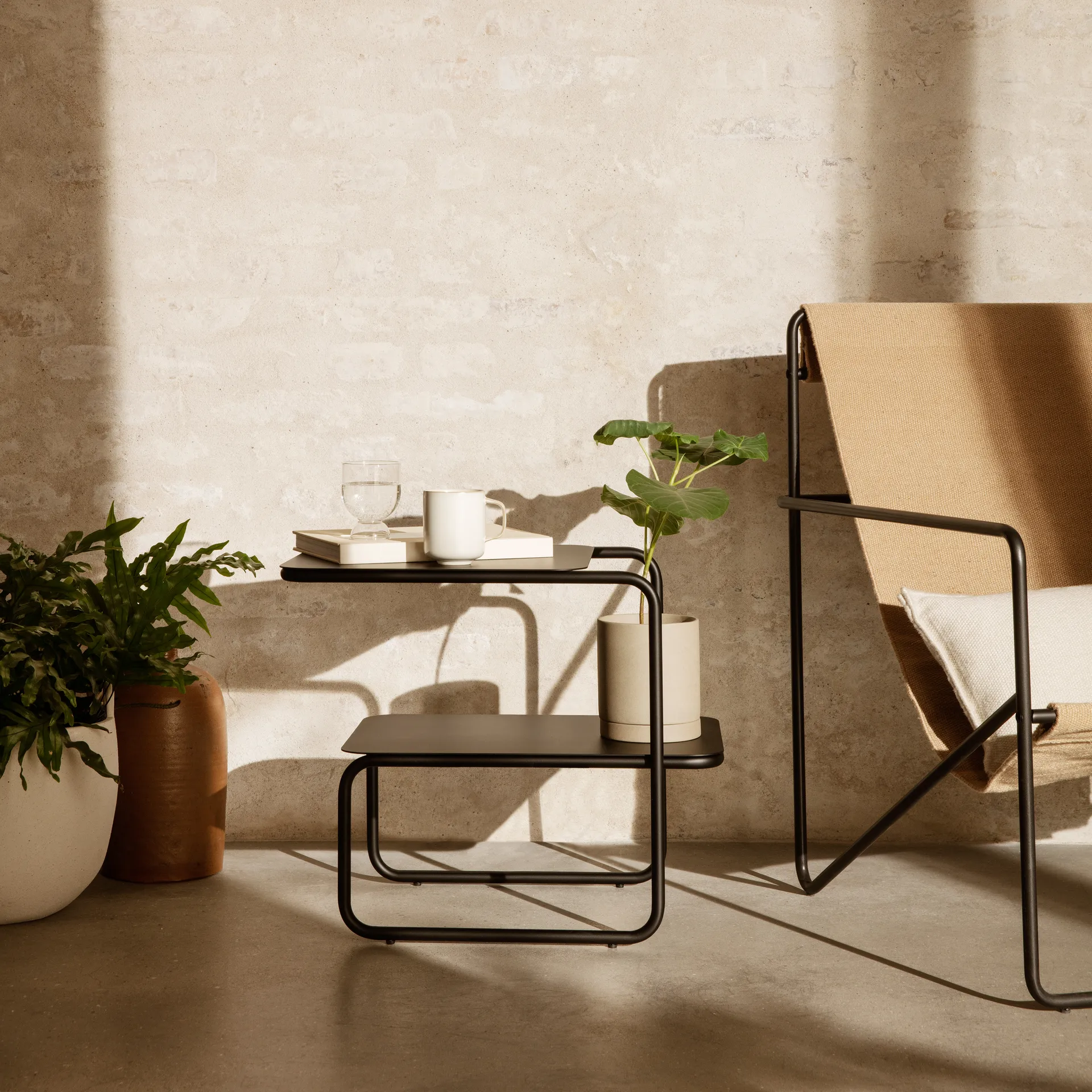 Level bijzettafel, Black Ferm Living