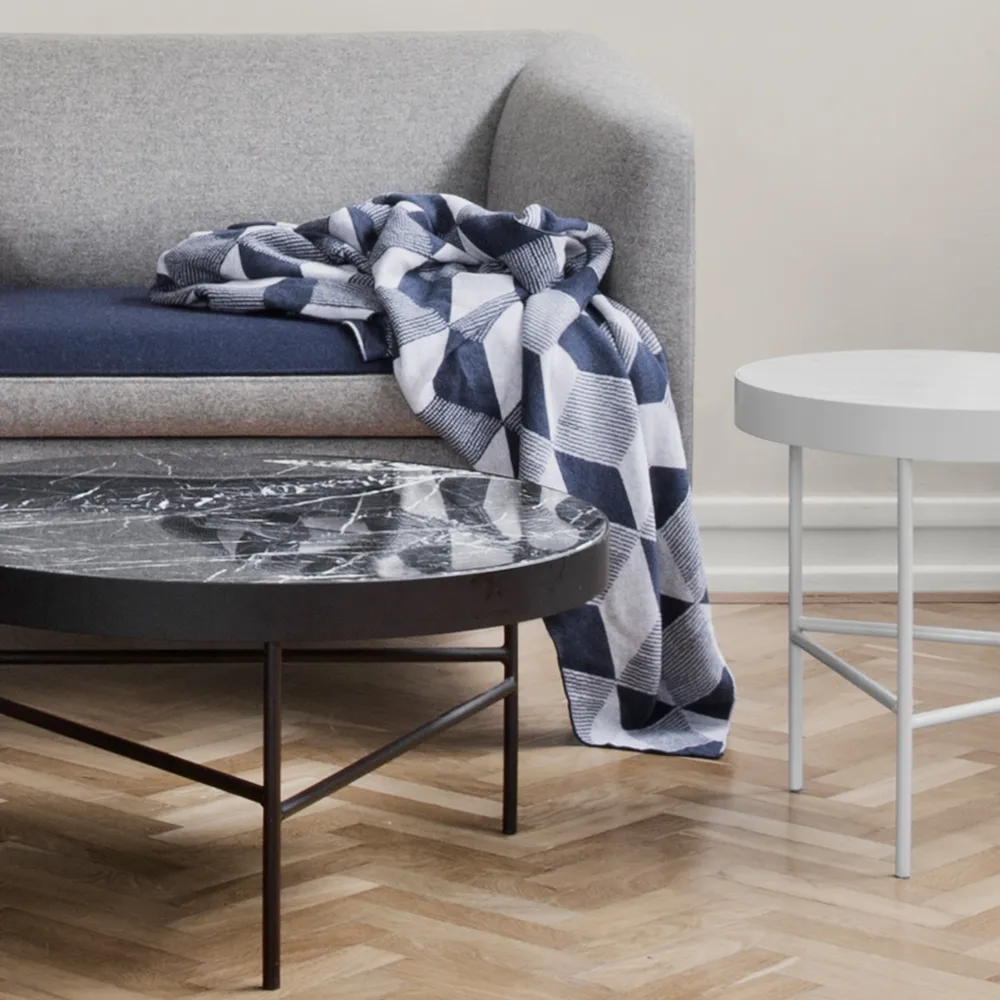 Marble Table salontafel, marmer zwart. medium, zwart onderstel Ferm Living
