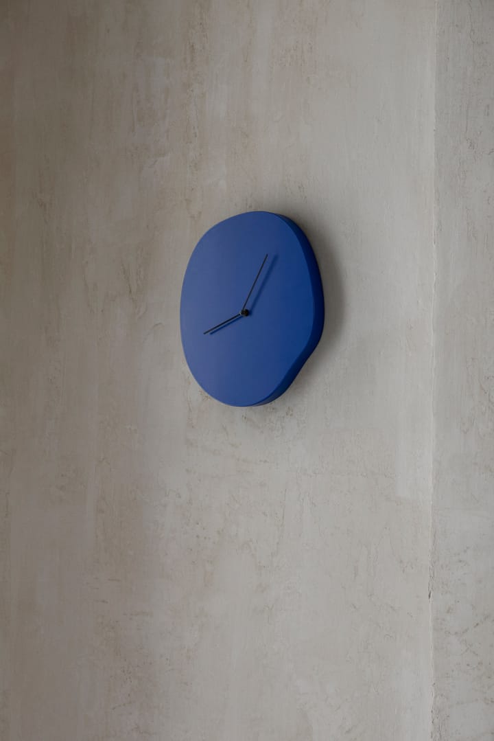 Melt wandklok 28x33 cm, Blue Ferm Living