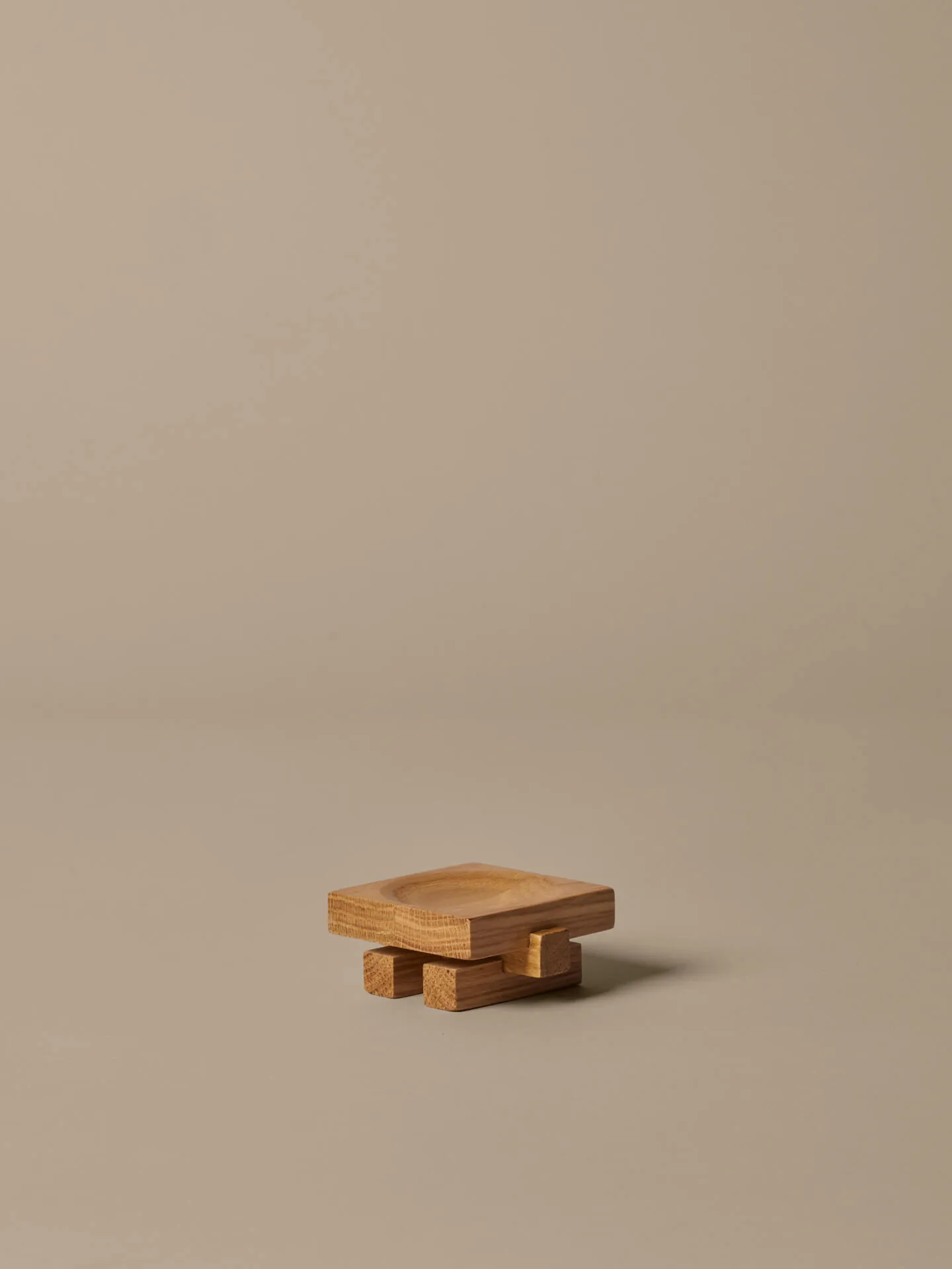Moku dienblad, Onbehandeld eiken, 7x8 cm Ferm Living
