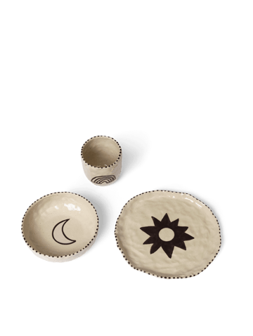 Naive kinderservies 3-delig - Red brown - Ferm Living