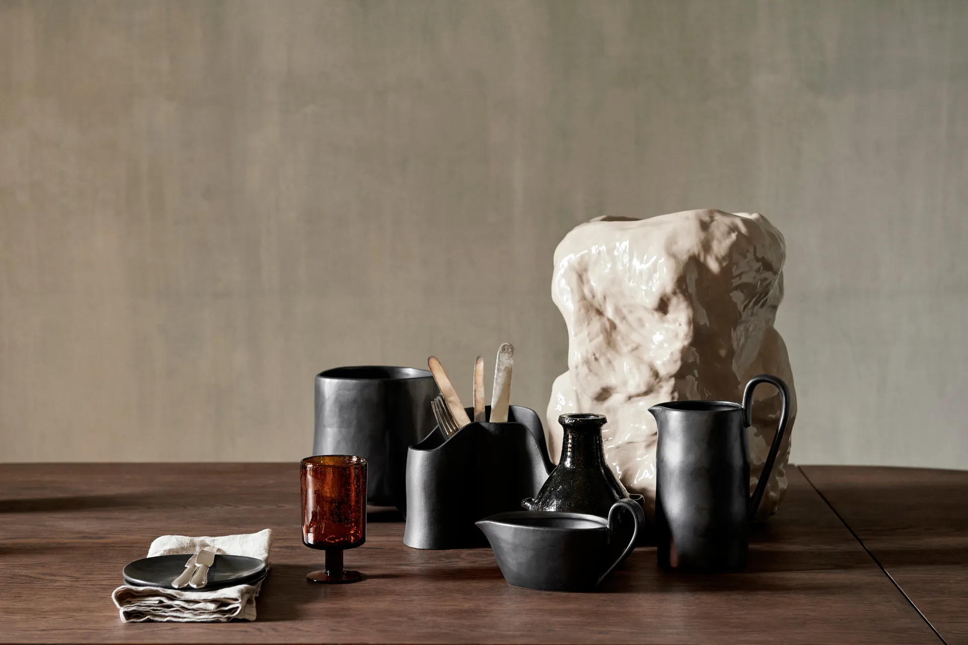 Oli wijnglas 22 cl, Amber Ferm Living