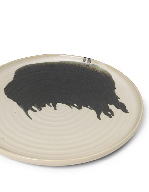 Omhu Centrepiece serveerschaal ⌀36 cm, off white-charcoal Ferm Living