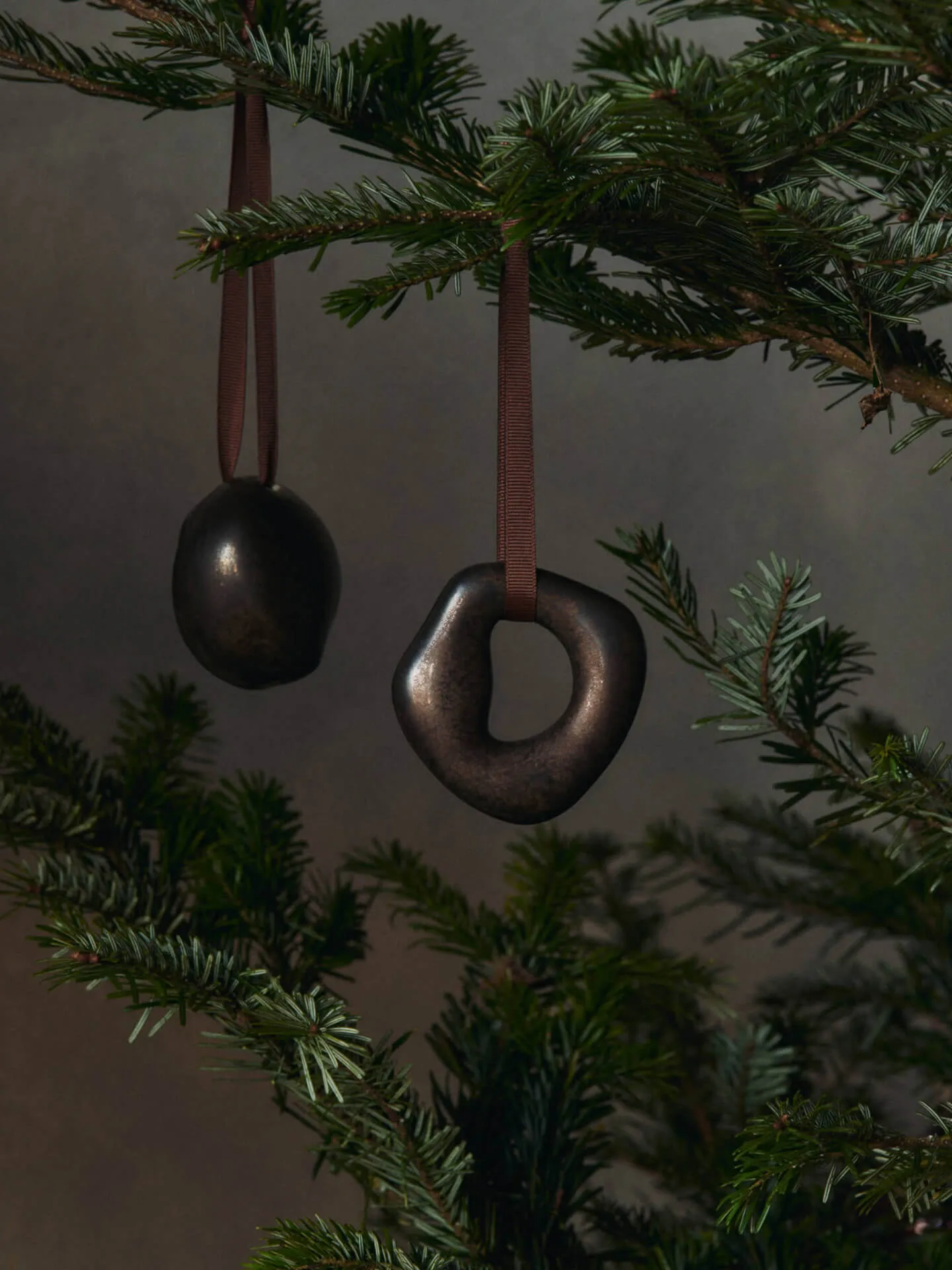Orrith decoratiehanger 2 delen, Rustic Bronze Ferm Living