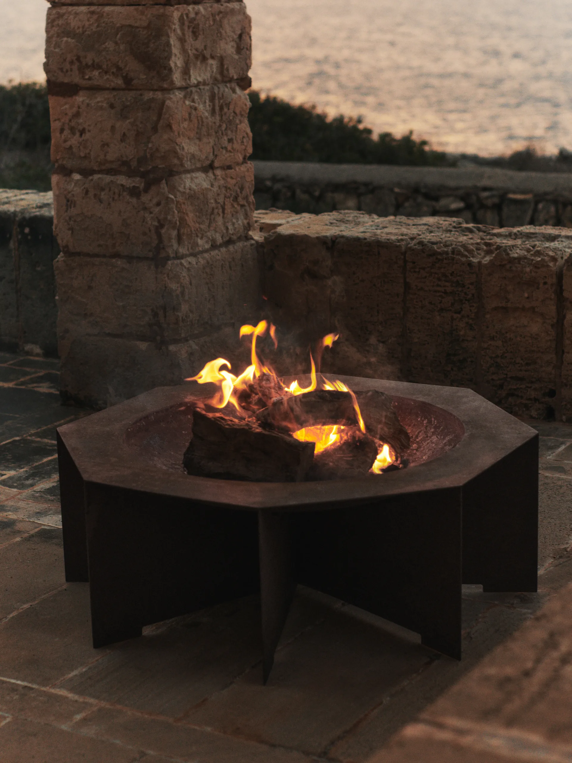 Otto fire pit vuurplaats, Roest, Ø85,5x29 cm Ferm Living