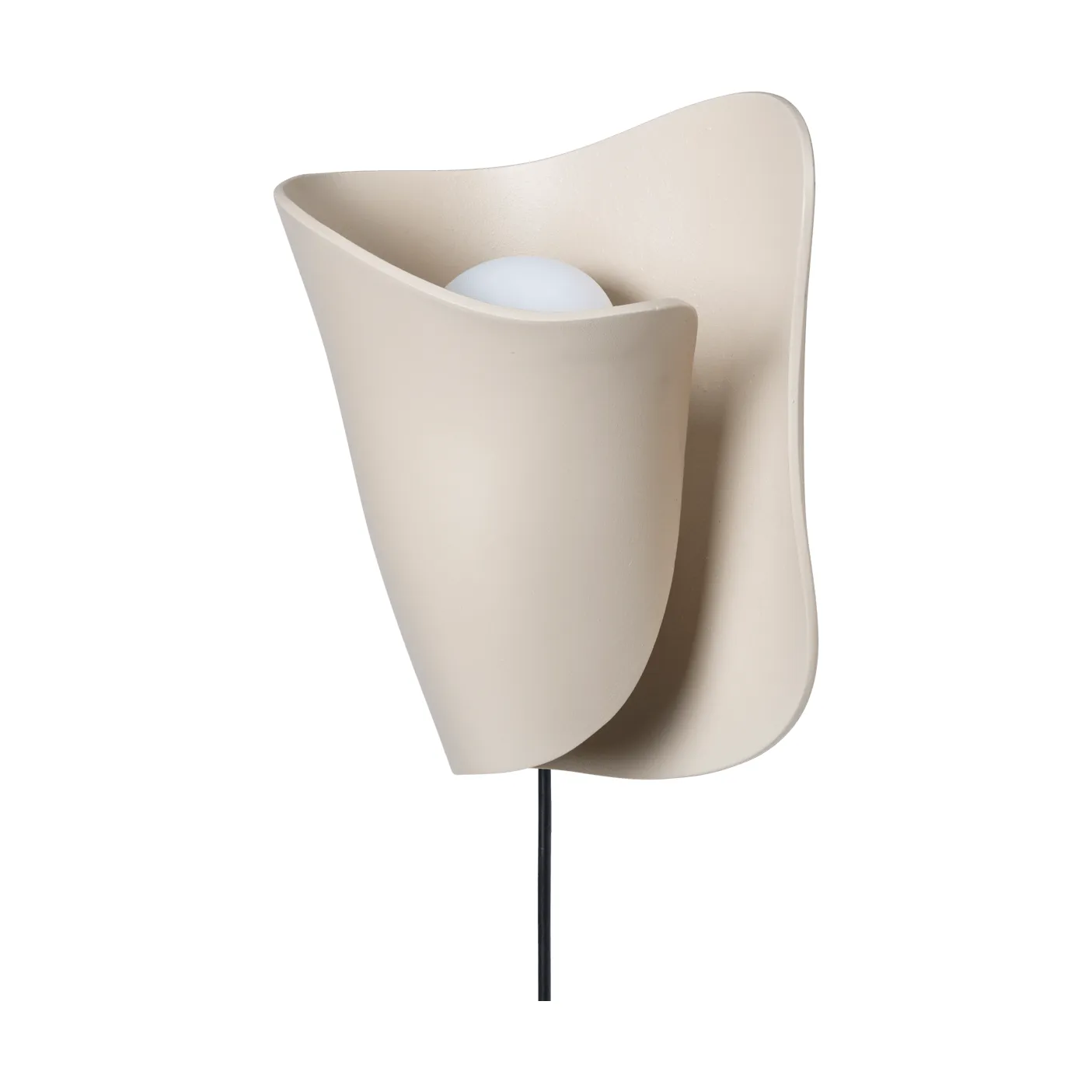 Oyster wall sconce wandlamp, Light cashmere Ferm Living