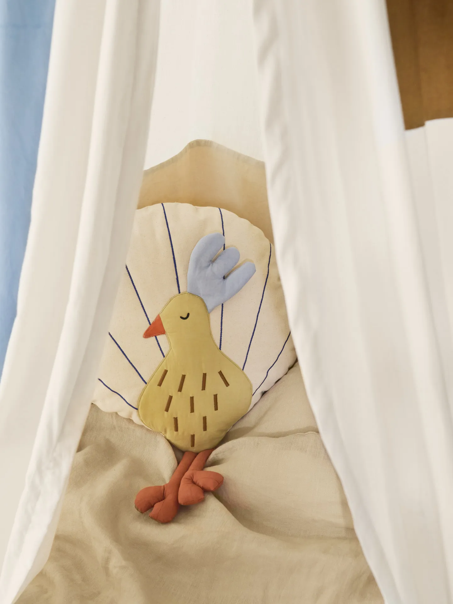 Peacock kussen, Silver Fern-undyed Ferm Living