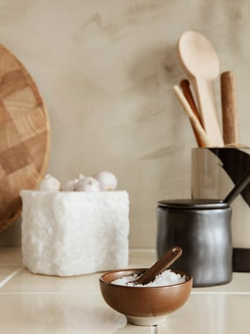 Petite zoutkom met lepel 2-delig - Chocolate - Ferm Living