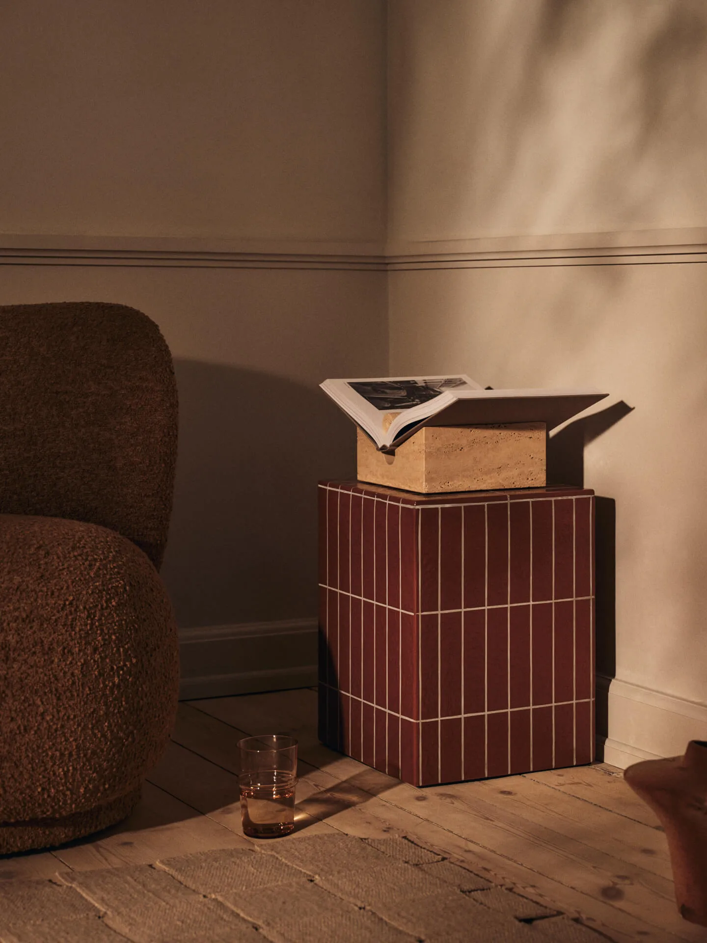 Pillar bijzettafel, Bruin, 32x32x42 cm Ferm Living