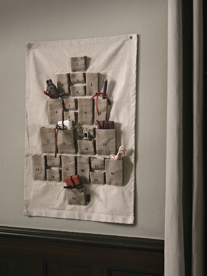 Pine adventskalender, Mini, 50x69 cm Ferm Living