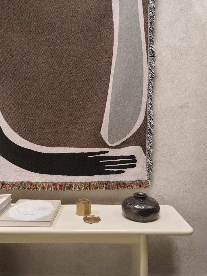 Pose Tapestry plaid 120x170 cm, Coffee Ferm Living