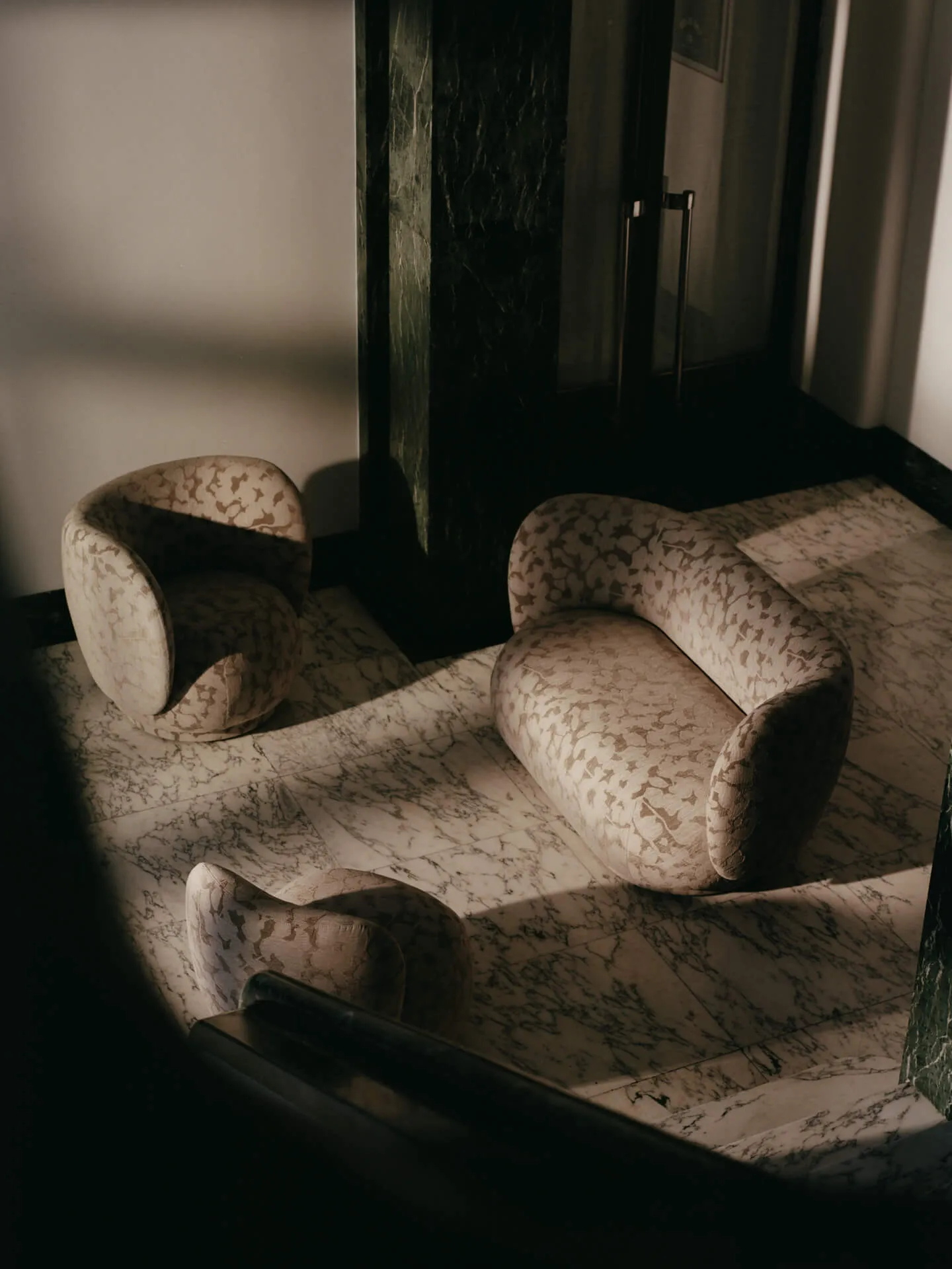 Rico lounge chair fauteuil swivel, Cilla-Taupe Ferm Living