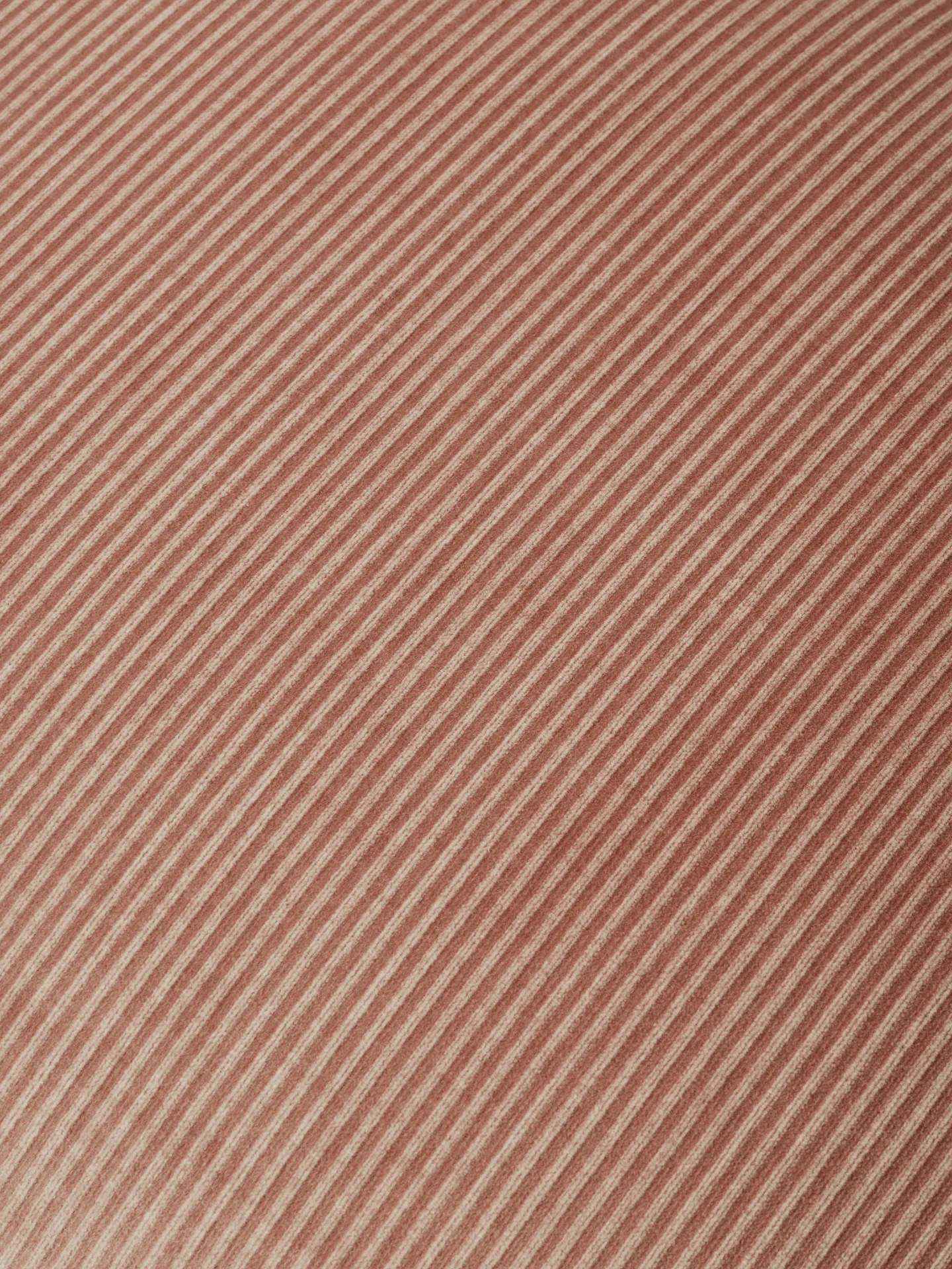 Rico Pouf poef, Devoré Velvet-blush Ferm Living