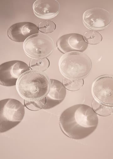 Ripple champagneglas 2-pack - helder - Ferm Living