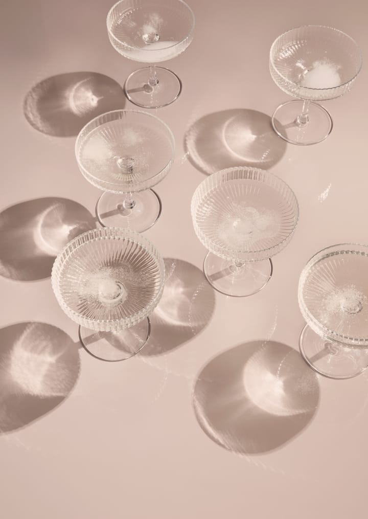 Ripple champagneglas 2-pack, helder Ferm Living