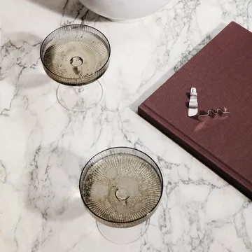 Ripple champagneglazen 2-pack - smoked grey - Ferm Living