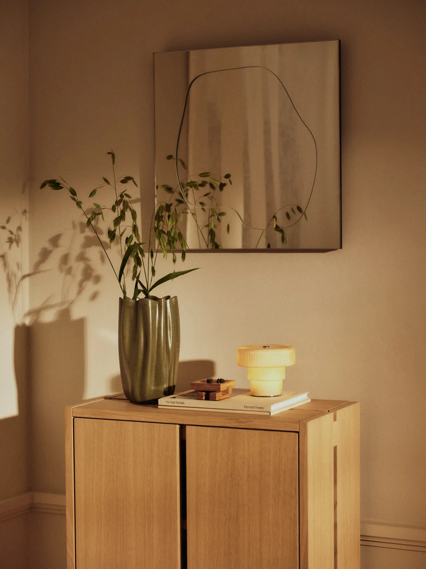 Ripple draagbare tafellamp, Oat, 10 cm Ferm Living