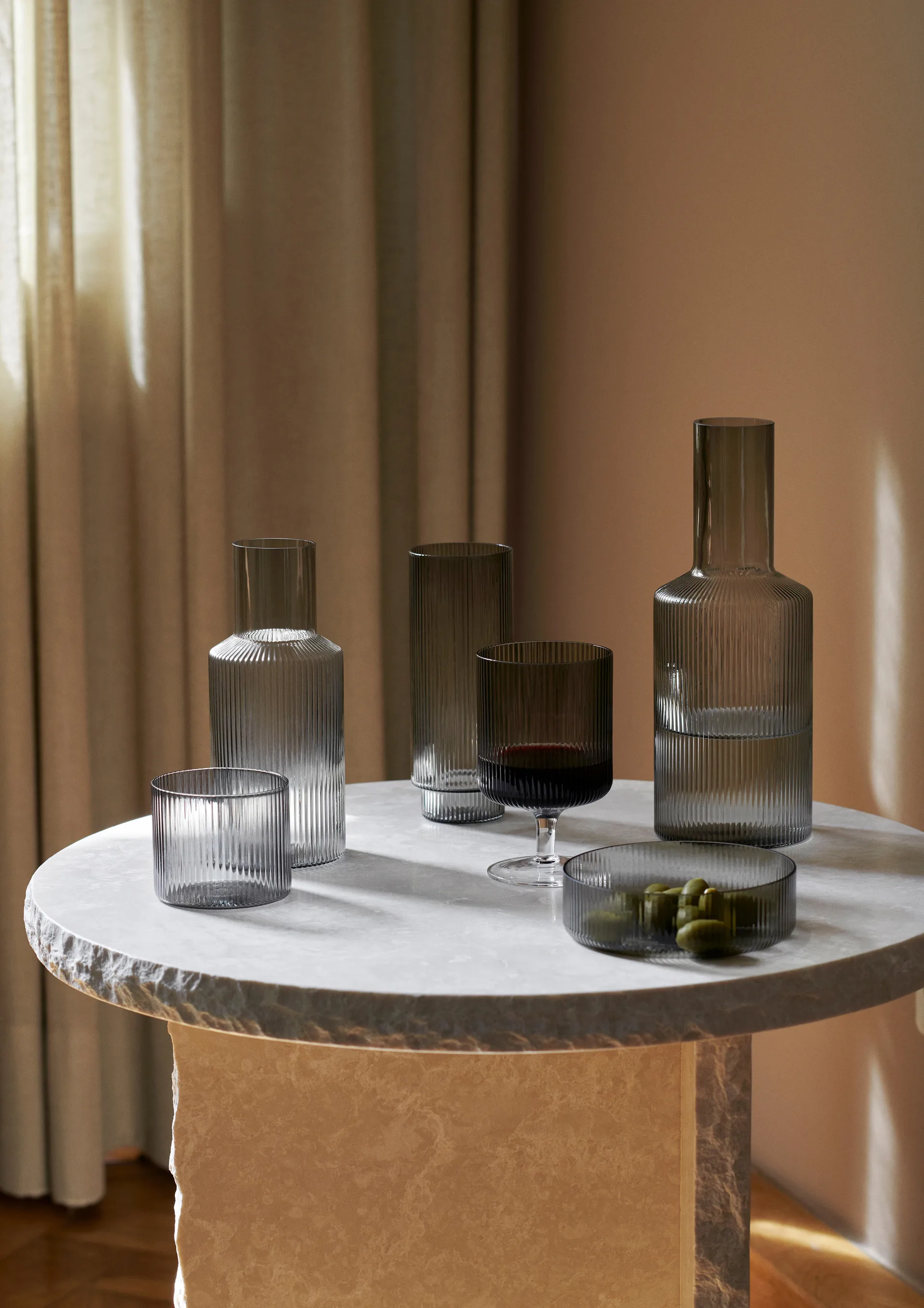 Ripple lage glazen 4-pack, Smoked Grey Ferm Living