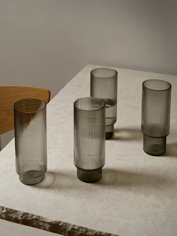 Ripple longdrinkglazen 4-pack - smoked grey - Ferm Living