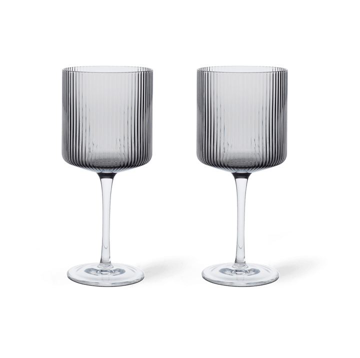 Ripple rodewijnglas 32,5 cl 2-pack - Smoked grey - Ferm Living