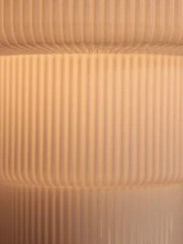 Ripple tafellamp - White, Ø28x28 cm - Ferm Living