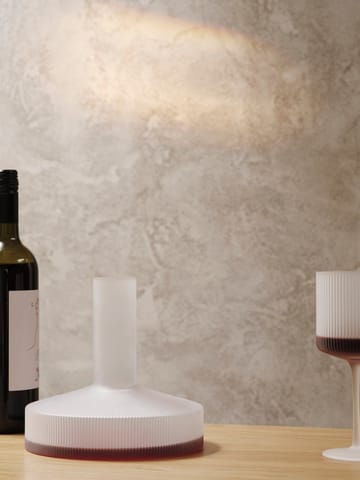 Ripple wijnkaraf - Frosted - Ferm Living