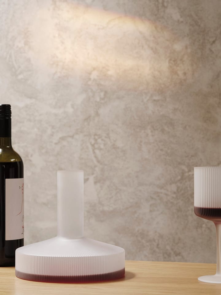 Ripple wijnkaraf, Frosted Ferm Living
