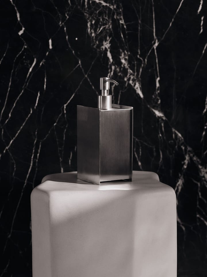 Sama zeeppompje, Brushed stainless steel Ferm Living