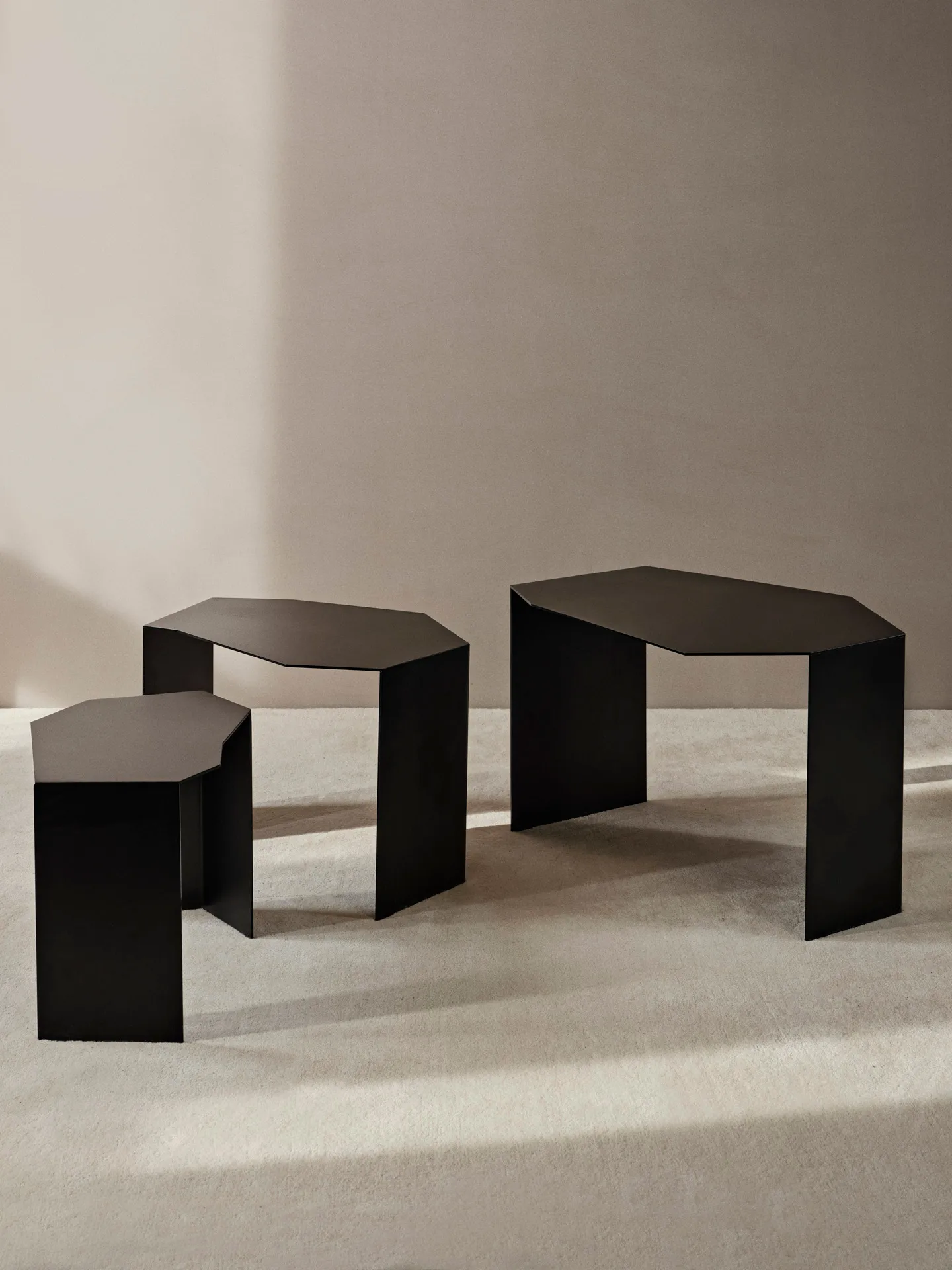 Shard cluster tafel 3-pack, Black Ferm Living