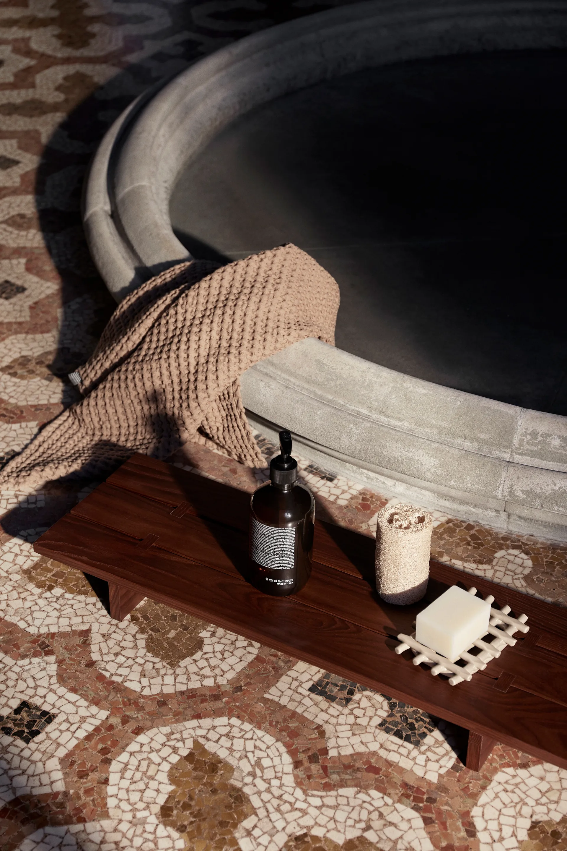 Tategu dienbladtafel 70x22,1x7 cm, Dark brown Ferm Living