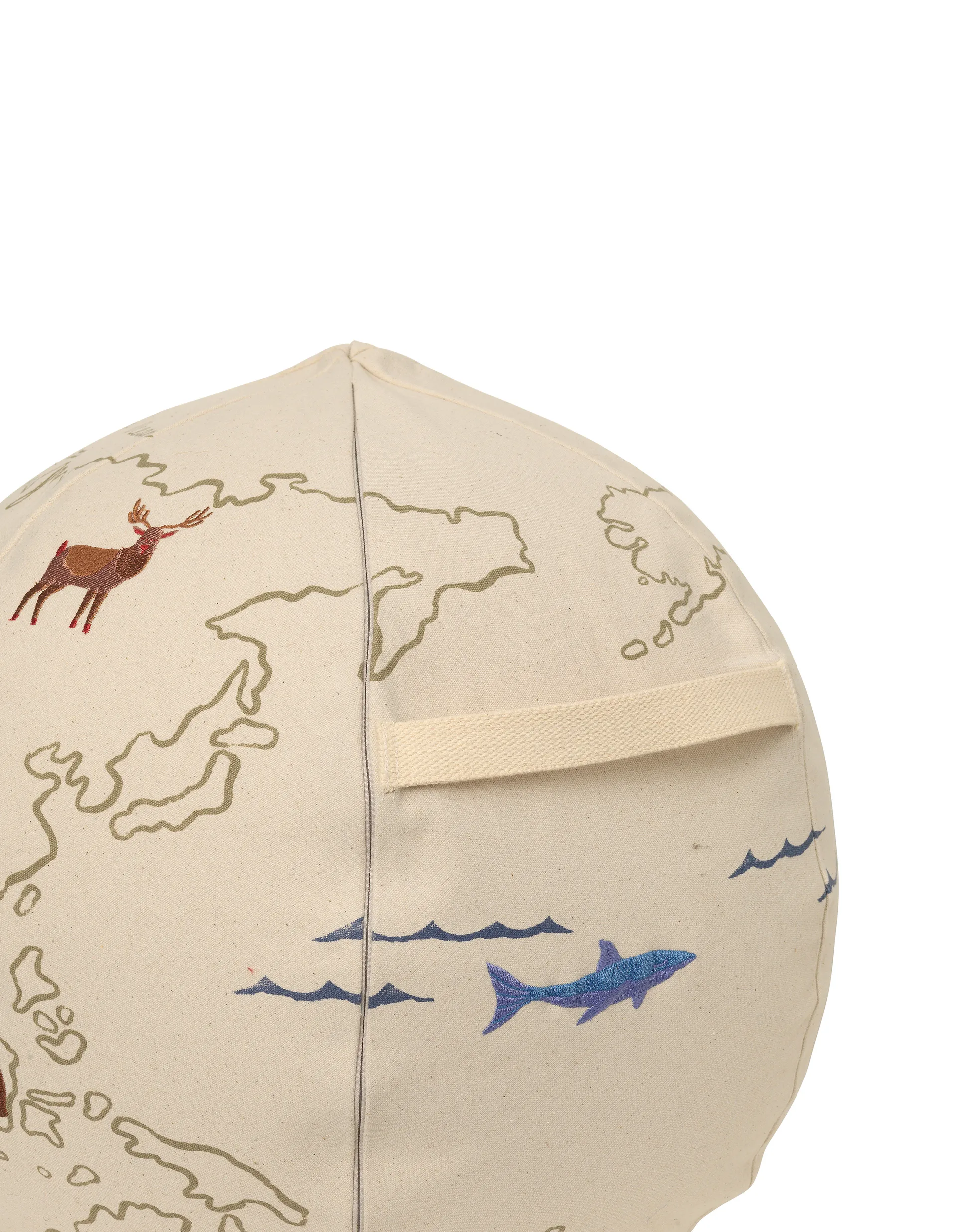 The world zitpoef, Offwhite Ferm Living