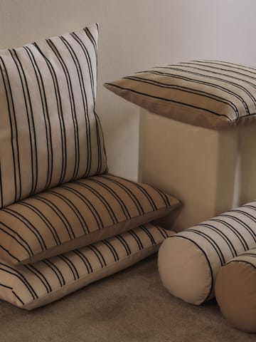 Twill bolster cylinderkussen - Off-white-black - Ferm Living
