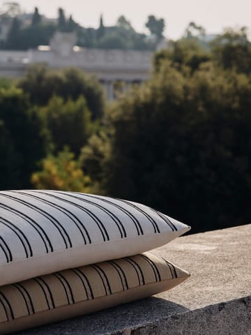 Twill kussenhoes 40x60 cm - Off-white-black - Ferm Living