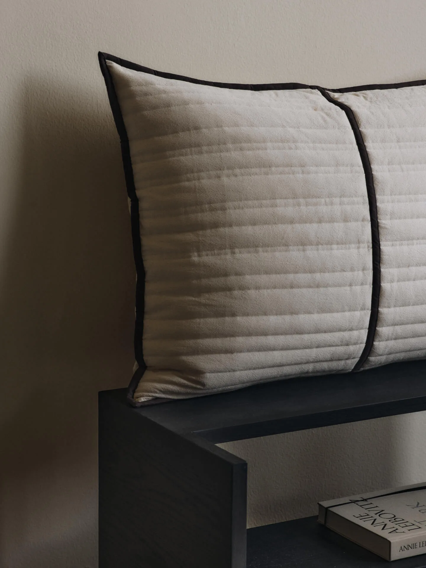 Vari doorgestikt kussen 60x80 cm, Natural-dark chocolate Ferm Living