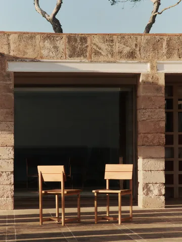 Visit dining chair stoel - Douglas spar - Ferm Living