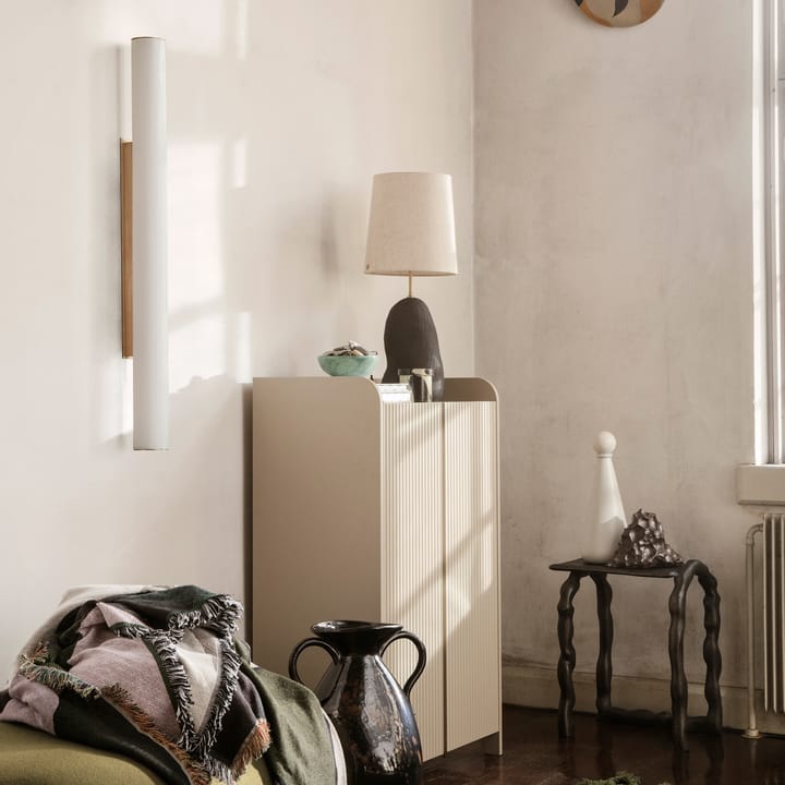 Vuelta wandlamp 100 cm - Wit-messing - ferm LIVING