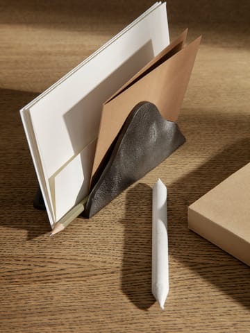 Yama brievenbak - Zwart aluminium - Ferm Living