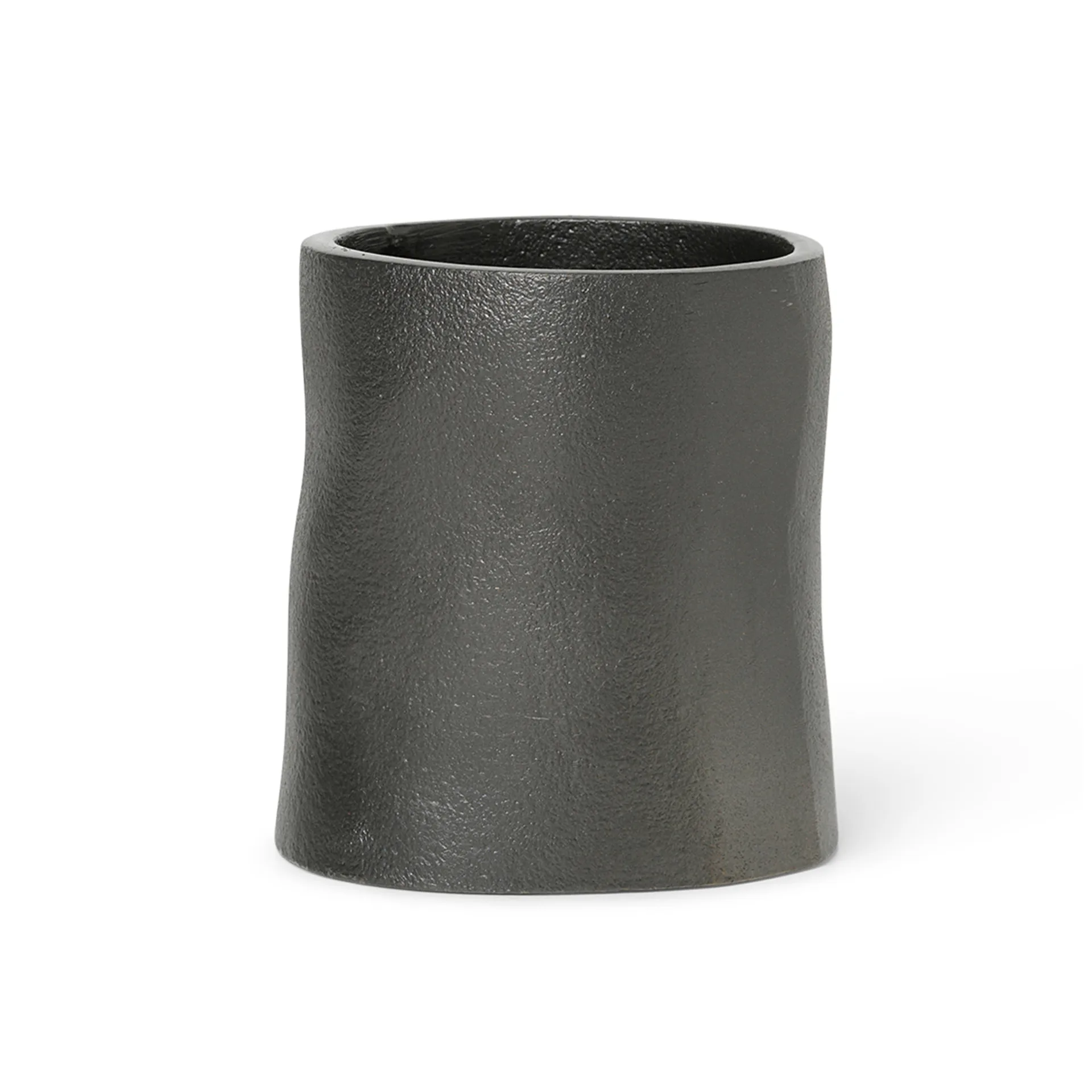 Yama pennenbakje small Ø7,8 cm, Zwart aluminium Ferm Living