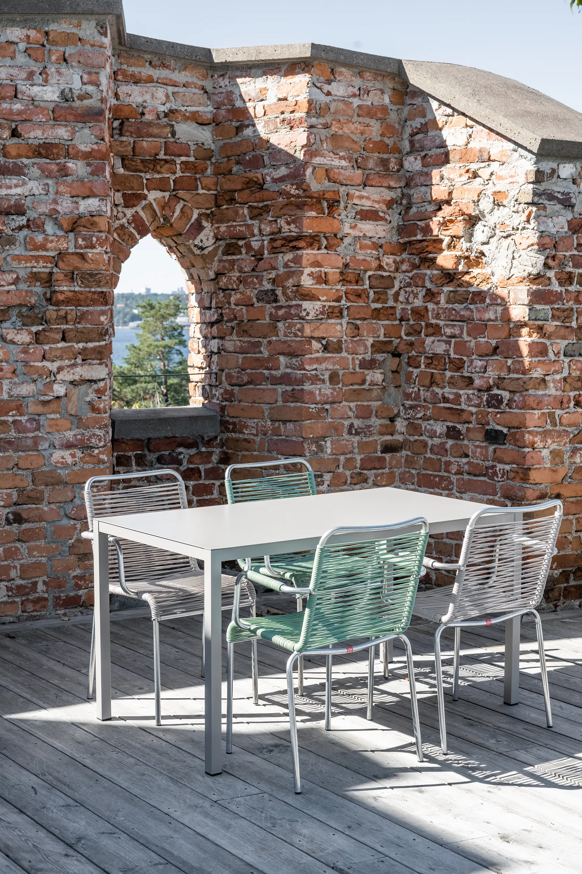 Mya armstoel aluminium, Sage green Fiam