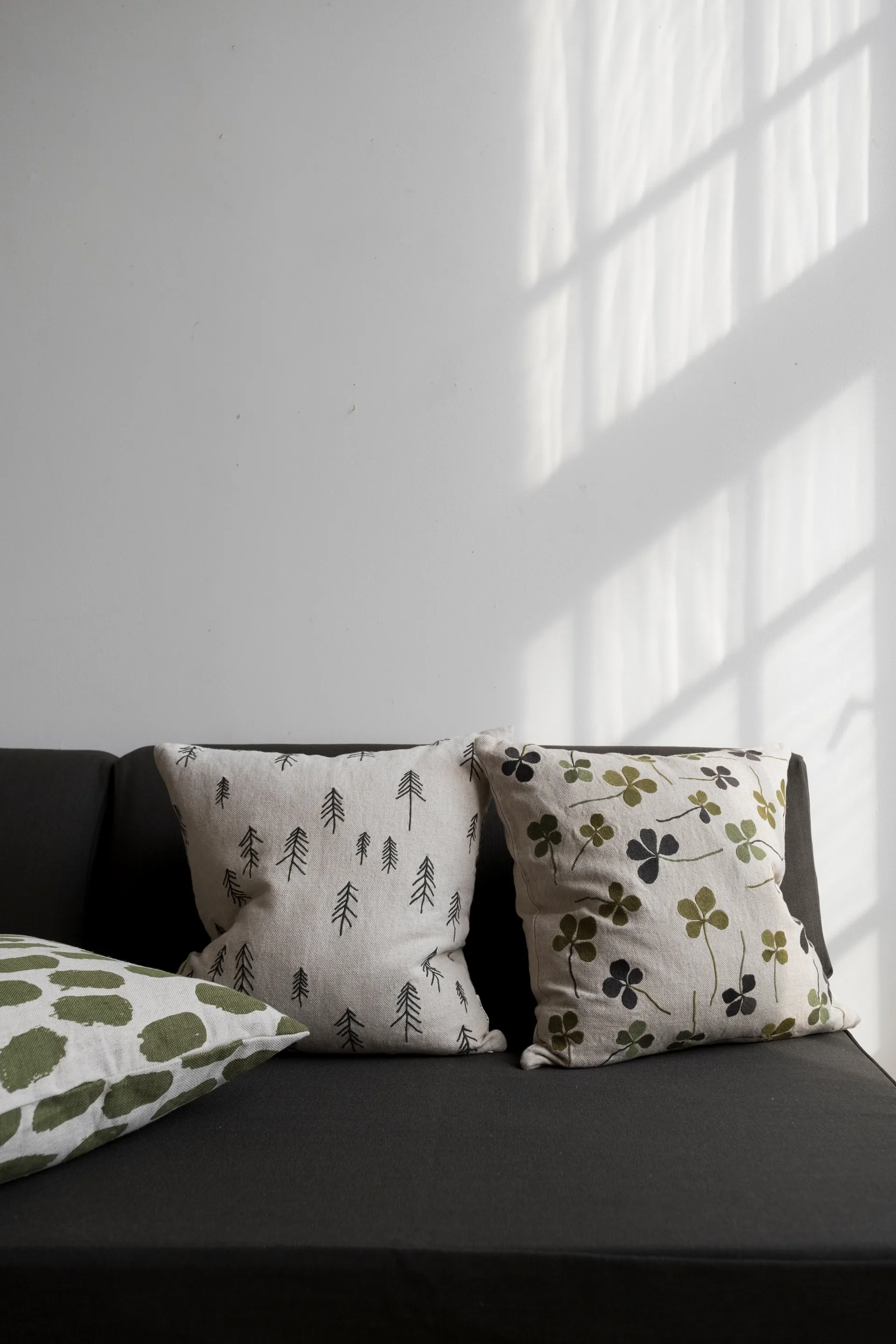 Clover kussenhoes 48x48 cm, Groen-natuur Fine Little Day