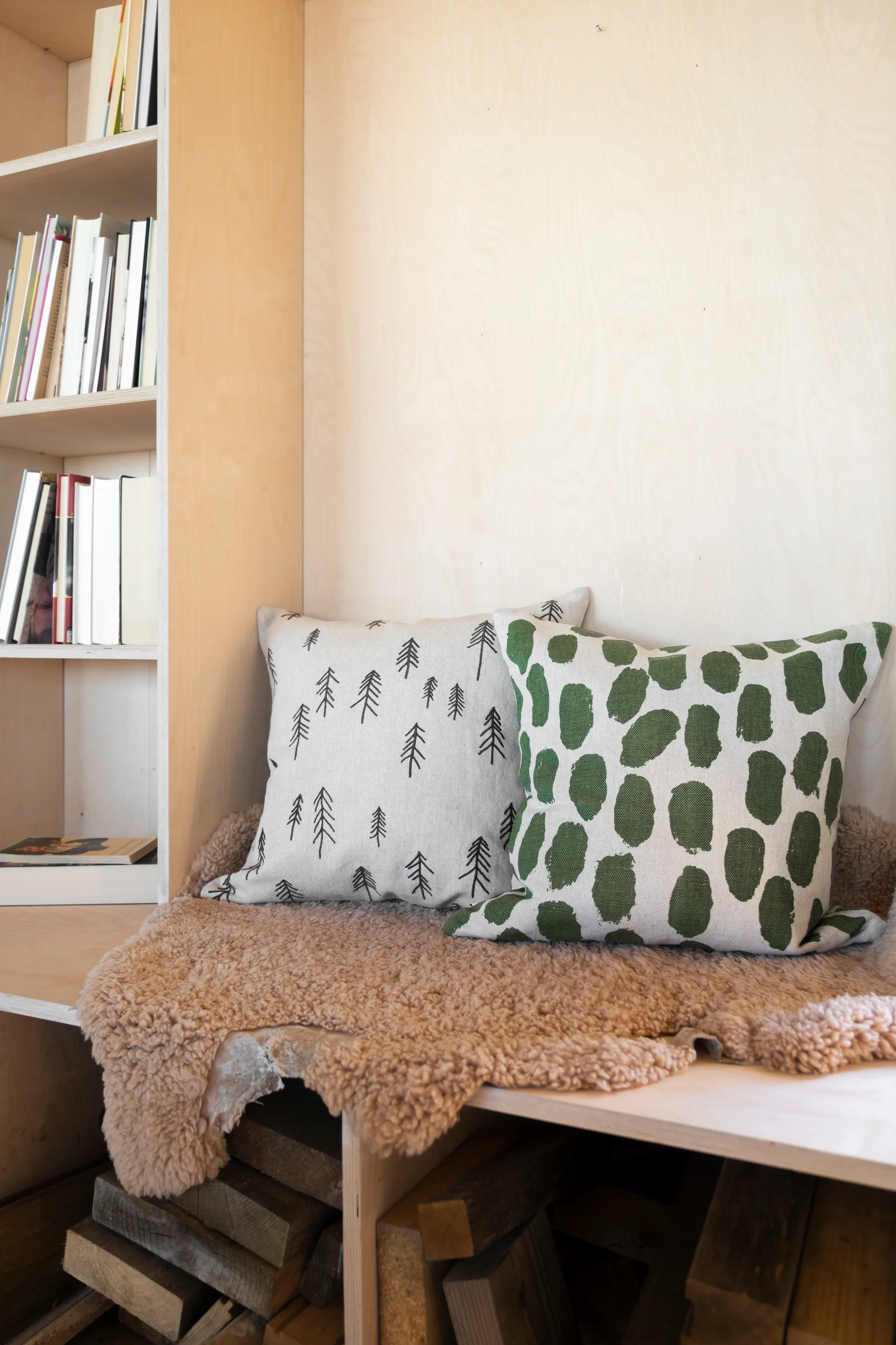 Den kussenhoes 48x48 cm, Bruin-natuur Fine Little Day